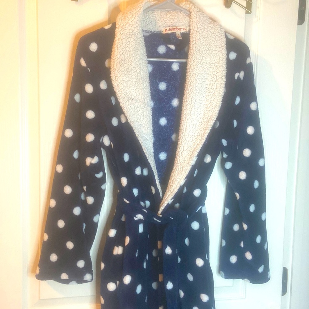 🤩FREE when bundled w/ Reg price itemDearfoams blue/white polka dot robe - Picture 1 of 4